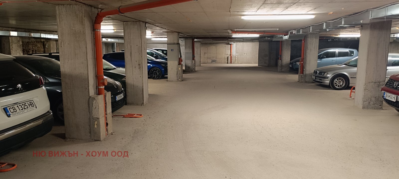 Дава под наем ГАРАЖ, ПАРКОМЯСТО, гр. София, Люлин - център, снимка 2 - Гаражи и паркоместа - 53768972