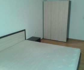1 quarto Trakiia, Plovdiv 4