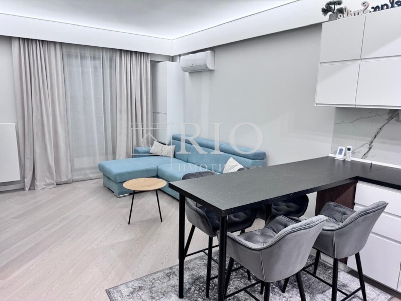 Te huur  1 slaapkamer Plovdiv , Vastanitsjeski , 65 m² | 74309560