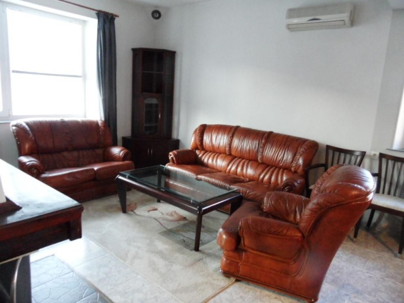 En renta  1 dormitorio Sofia , Tsentar , 83 metros cuadrados | 31539462 - imagen [3]