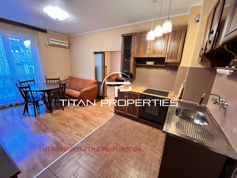 Vuokrattavana  2 makuuhuonetta Burgas , Tsentar , 75 neliömetriä | 65497585