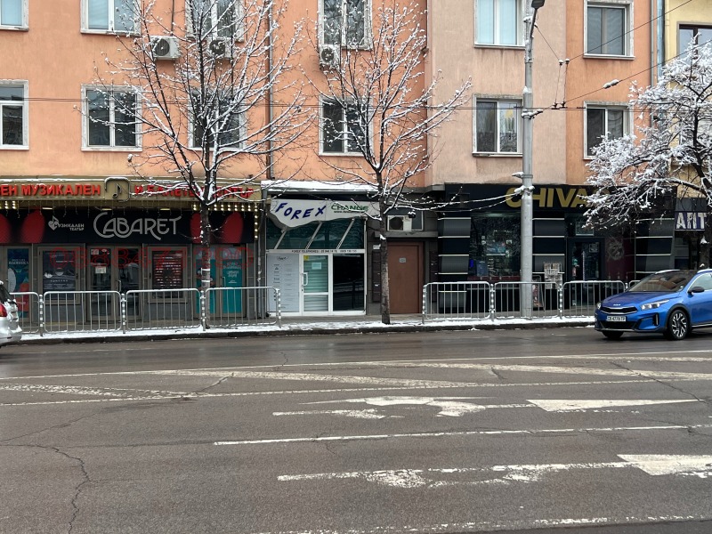 Дава под наем МАГАЗИН, гр. София, Център, снимка 2 - Магазини - 53462532