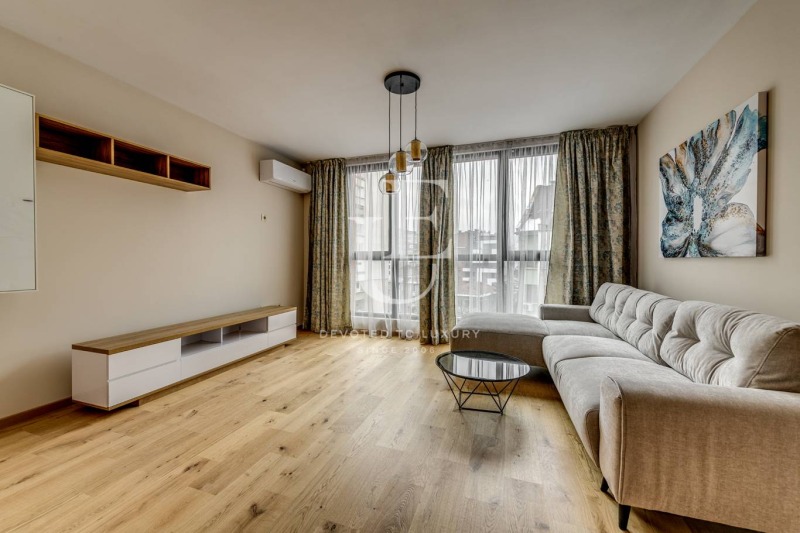 Para alugar  2 quartos Sofia , Strelbichtche , 130 m² | 76987355