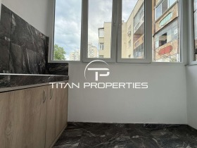 1-стаен град Пловдив, Тракия 9