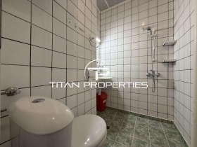 1-стаен град Пловдив, Тракия 8