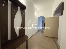 1-стаен град Пловдив, Тракия 7