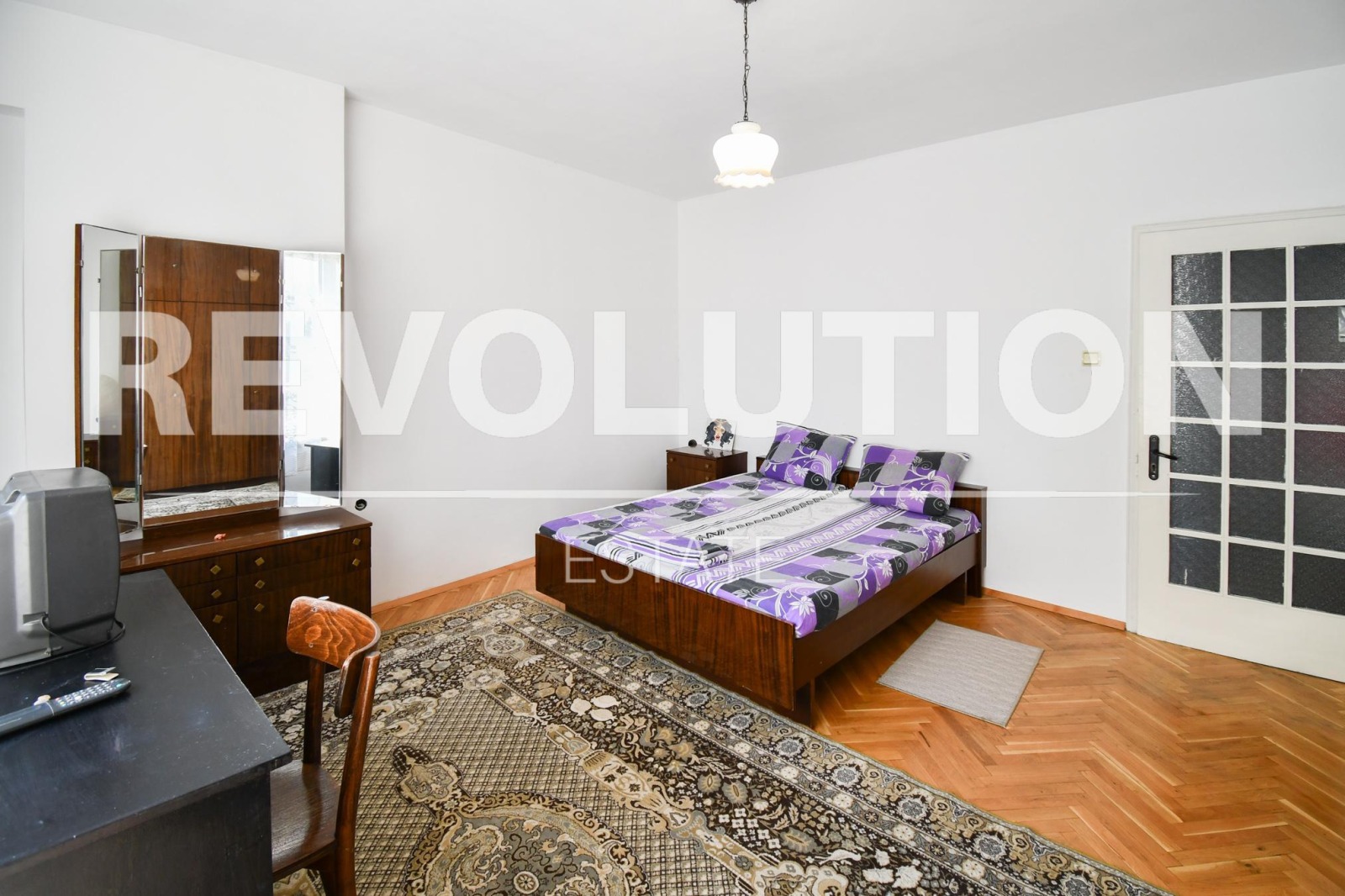 Дава под наем 3-СТАЕН, гр. София, Център, снимка 4 - Апартаменти - 53956326