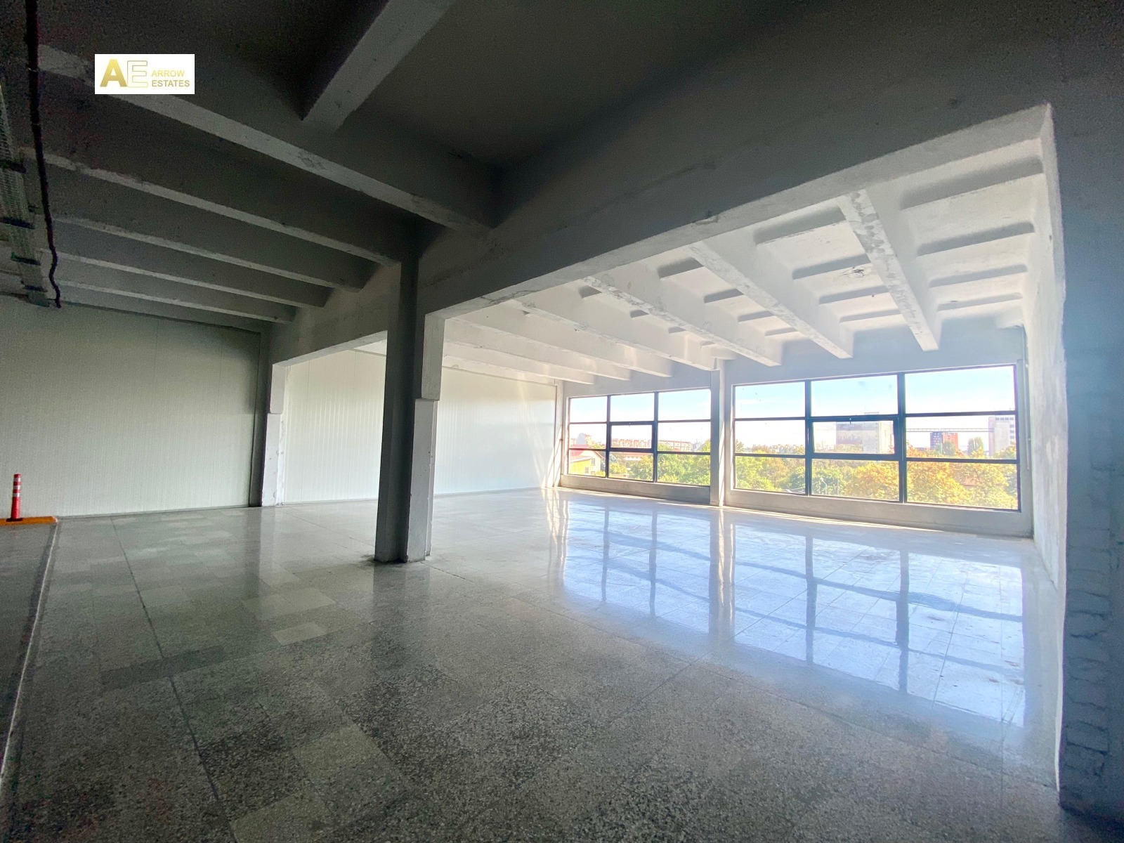 Дава под наем СКЛАД, гр. София, Център, снимка 2 - Складове - 53654450