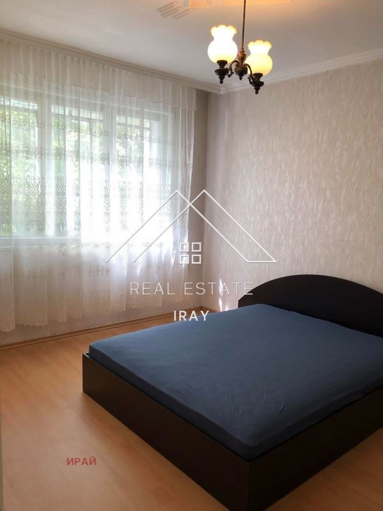Kiadó  2 hálószobás Stara Zagora , Centar , 80 négyzetméter | 78024737