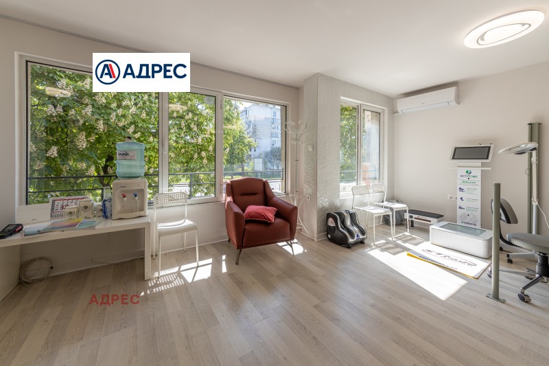 Дава под наем МАГАЗИН, гр. Варна, Лятно кино Тракия, снимка 5 - Магазини - 52452990