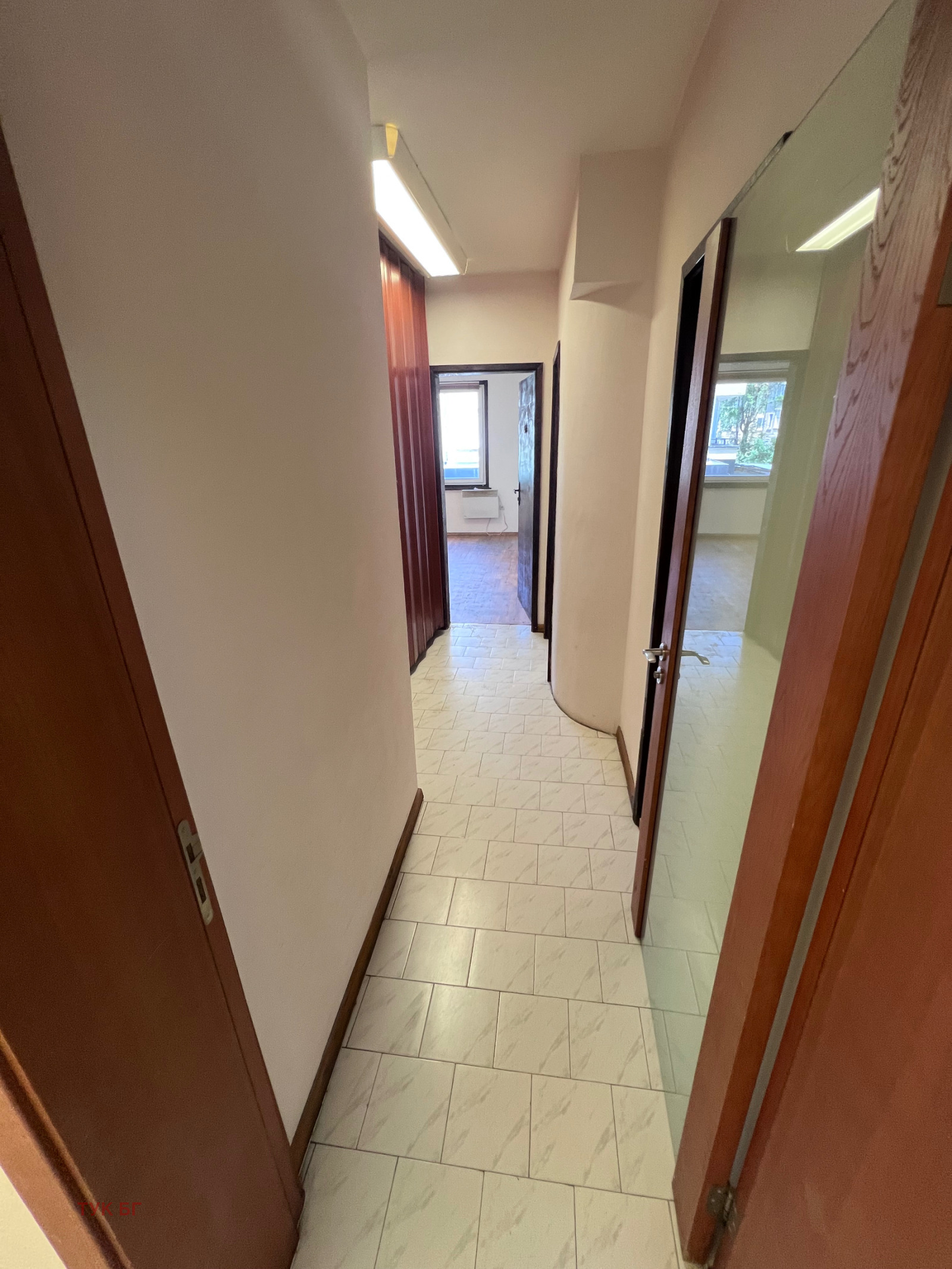 Дава под наем МНОГОСТАЕН, гр. София, Лозенец, снимка 11 - Апартаменти - 55389492