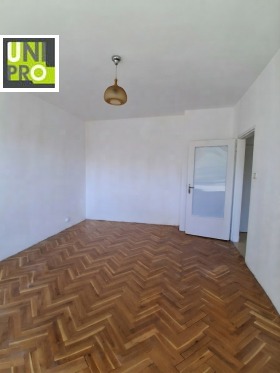 ���� ��� ���� 1-����� | Imot.bg � ����� ������ 6
