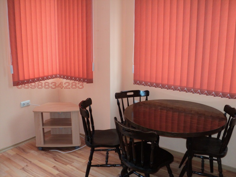 Дава под наем 1-СТАЕН, гр. Варна, Левски 1