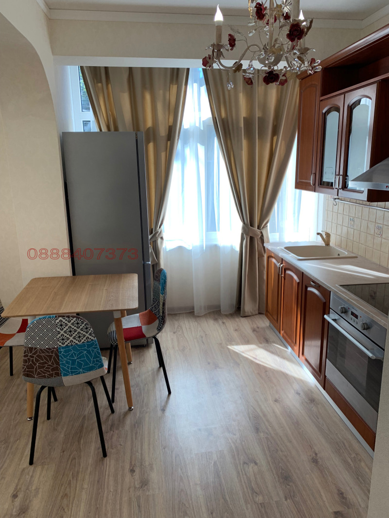 Дава под наем 2-СТАЕН, гр. Пловдив, Център, снимка 4 - Апартаменти - 53537443