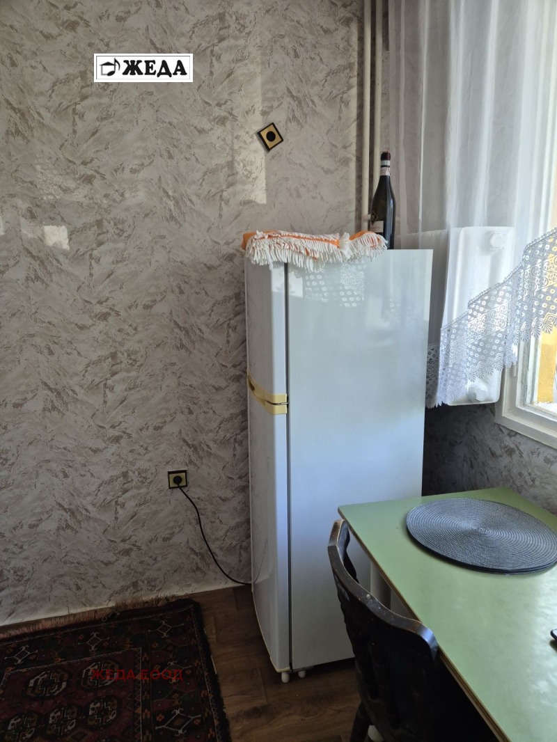 Дава под наем  2-стаен град Плевен , Сторгозия , 65 кв.м | 64951332 - изображение [2]