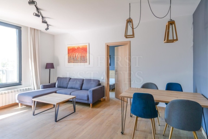 Дава под нем  3-стаен, град София, Младост 4 •  900 € • ID 52093466 — holmes.bg - [1] 
