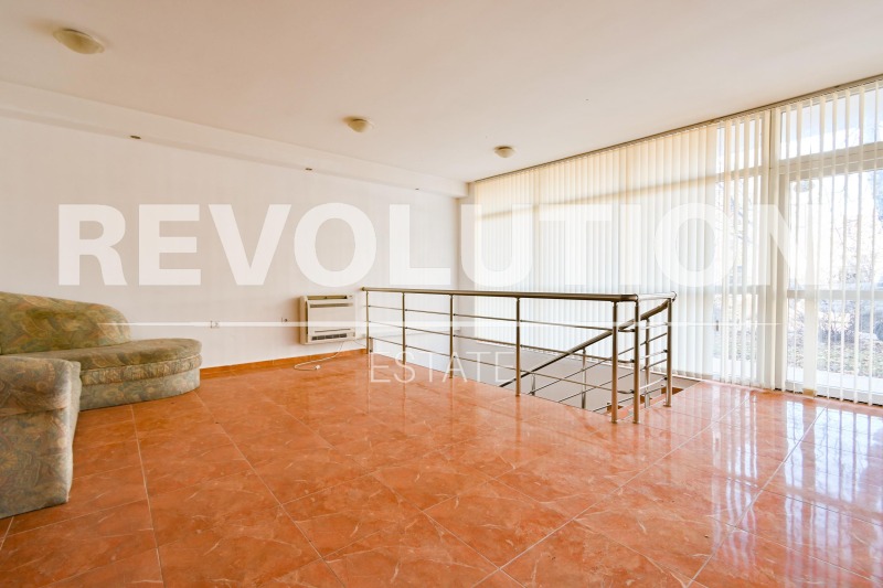 For Rent  Shop Sofia , Studentski grad , 117 sq.m | 70117743 - image [3]