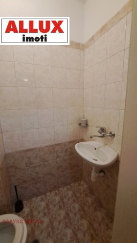 1 bedroom Tsentar, Ruse 16