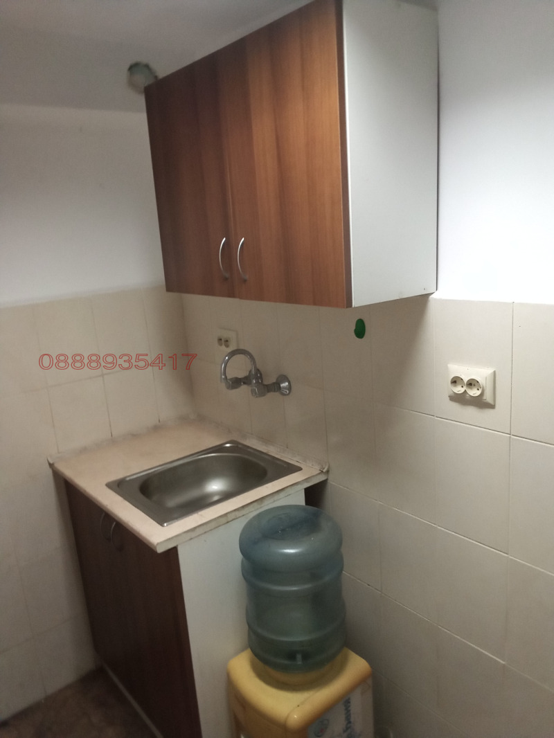 För uthyrning  Kontor Varna , Okrajna bolnica-Generali , 22 kvm | 79558939 - bild [4]