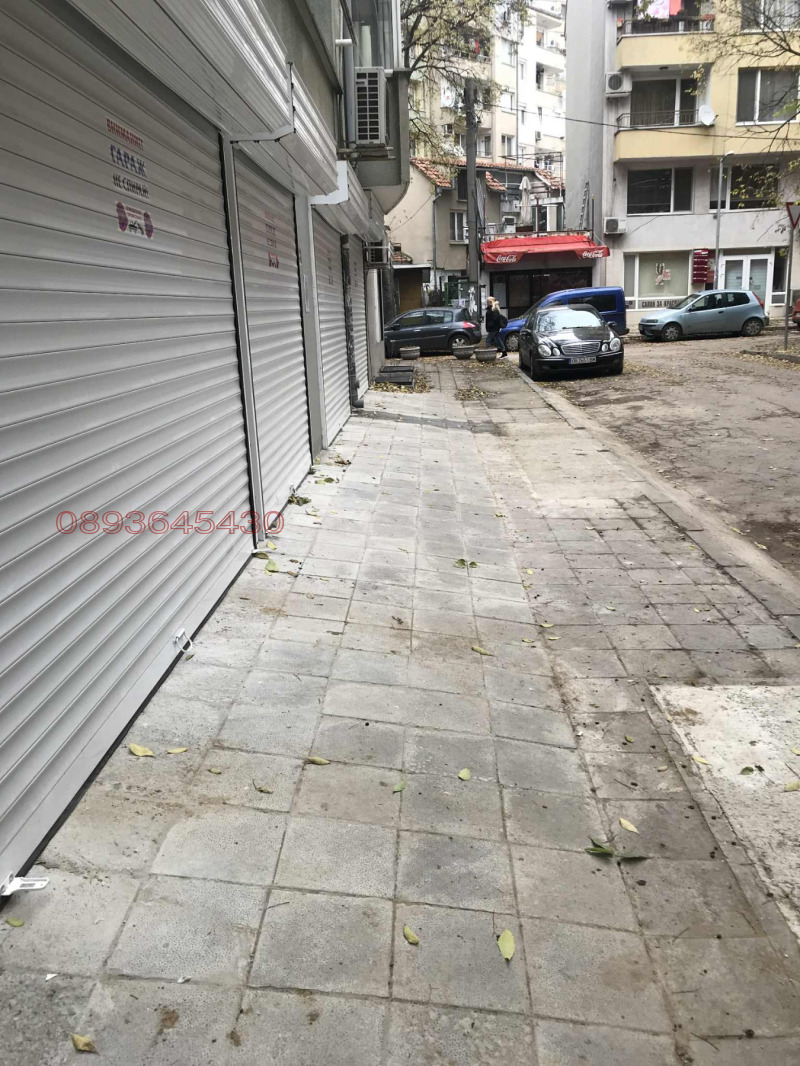 Дава под наем ГАРАЖ, ПАРКОМЯСТО, гр. Варна, Лятно кино Тракия