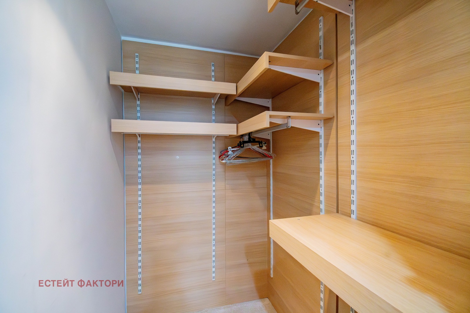 Дава под наем 3-СТАЕН, гр. София, Борово, снимка 6 - Апартаменти - 53904031