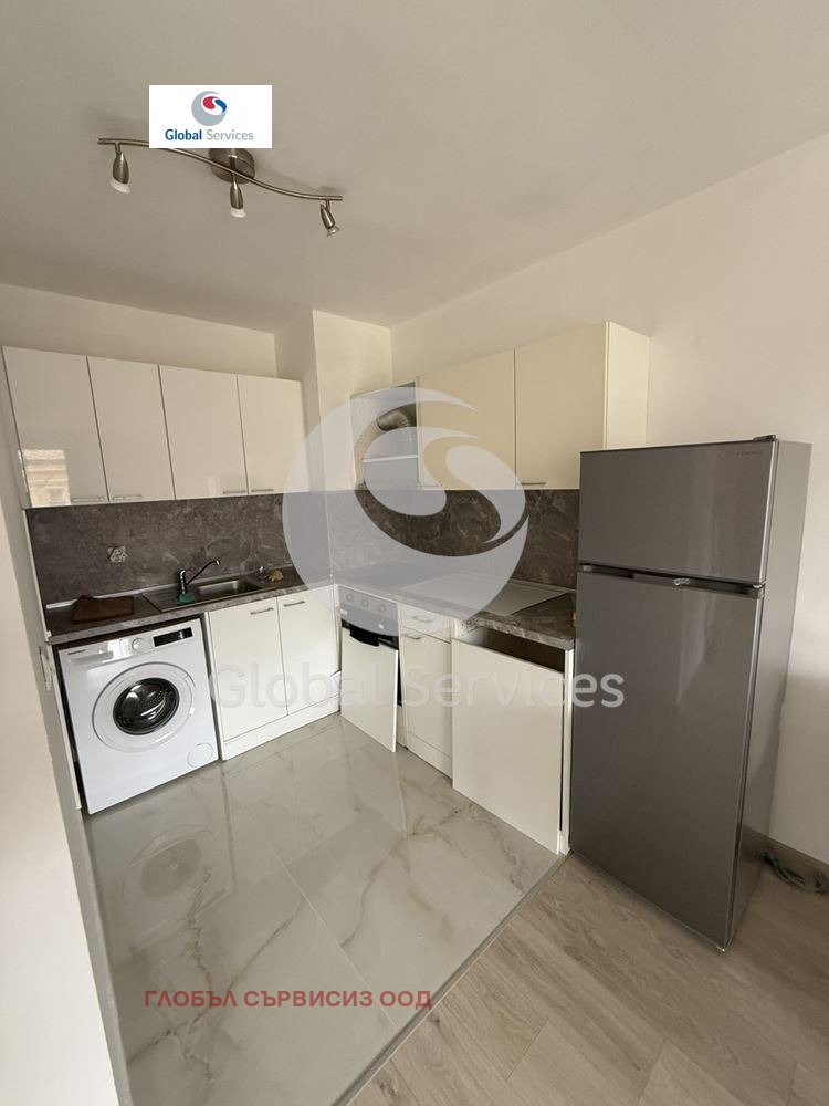 Дава под нем  2-стаен, град София, Център •  680 EUR • ID 75759564 — holmes.bg - [1] 