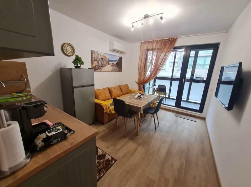 De inchiriat  1 dormitor Varna , Țentâr , 50 mp | 50048942 - imagine [9]