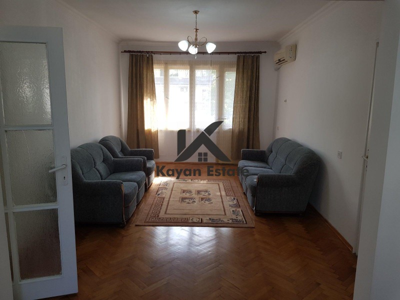 Para alugar  2 quartos Plovdiv , Centralna gara , 120 m² | 71376546 - imagem [2]