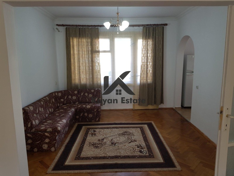 Para alugar  2 quartos Plovdiv , Centralna gara , 120 m² | 71376546 - imagem [3]