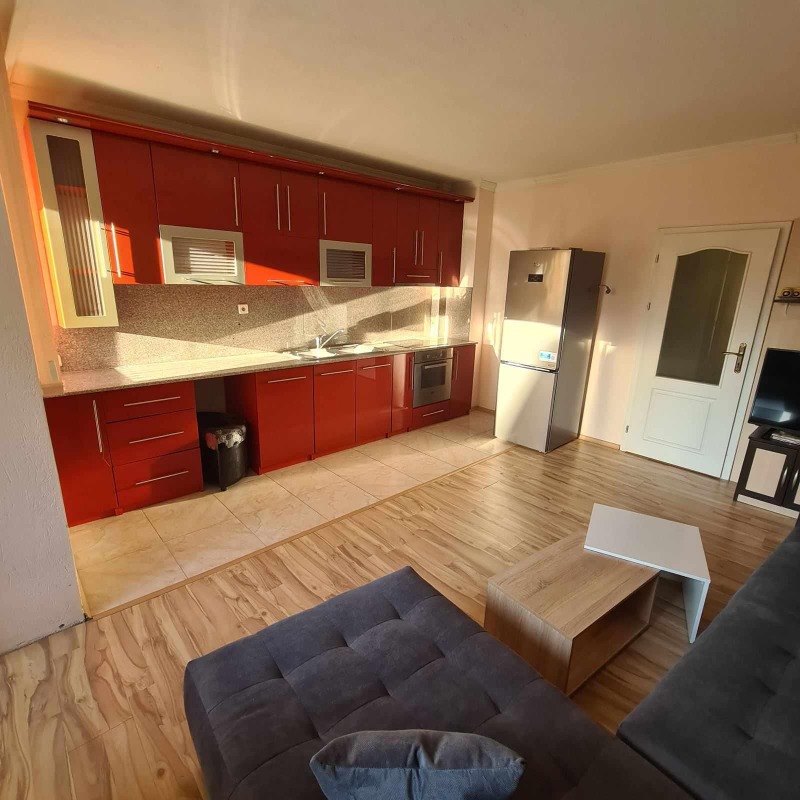 En renta  2 dormitorios Plovdiv , Marasha , 100 metros cuadrados | 84220588 - imagen [2]
