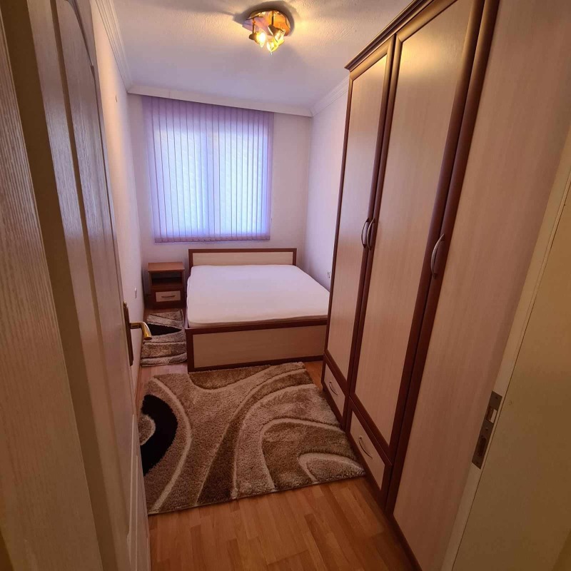 En renta  2 dormitorios Plovdiv , Marasha , 100 metros cuadrados | 84220588 - imagen [4]