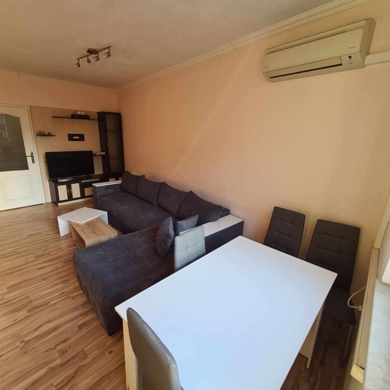 En renta  2 dormitorios Plovdiv , Marasha , 100 metros cuadrados | 84220588 - imagen [3]