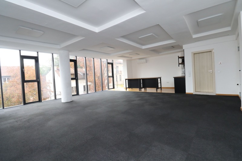 Под наем ОФИС, град София, Център • 690 € • 70639940 — Holmes.bg