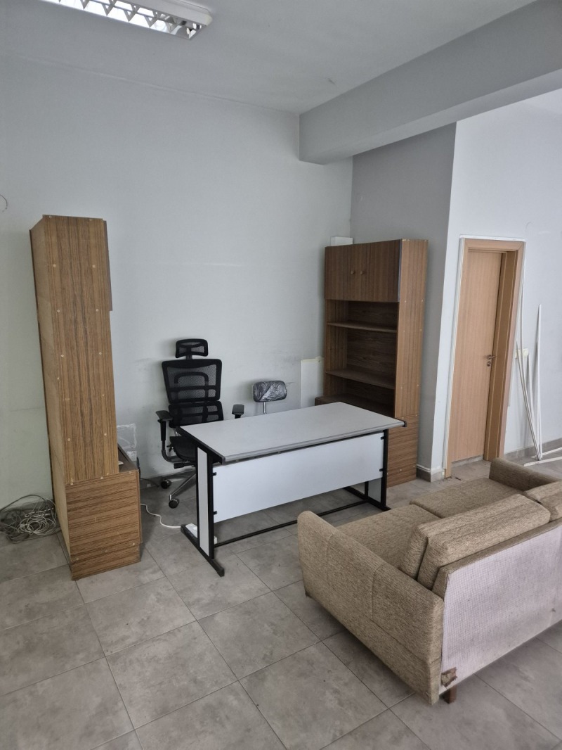Kiadó  Üzlet Sofia , Banisora , 48 négyzetméter | 15106979 - kép [6]