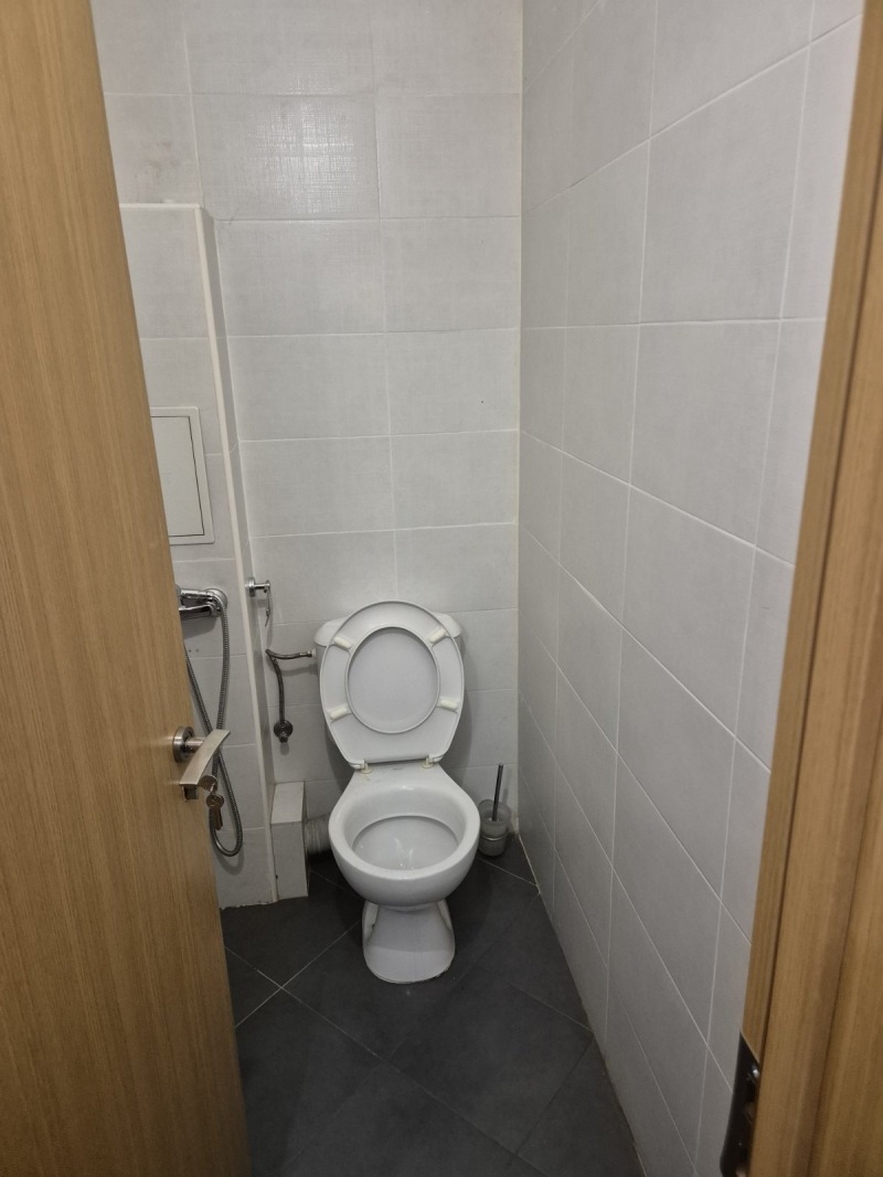 Kiadó  Üzlet Sofia , Banisora , 48 négyzetméter | 15106979 - kép [7]