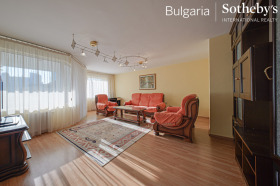 3 bedroom Lozenets, Sofia 1