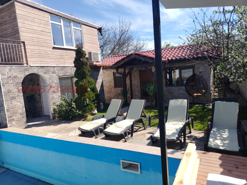 Para alugar  1 quarto Sofia , Vrajdebna , 300 m² | 14088374