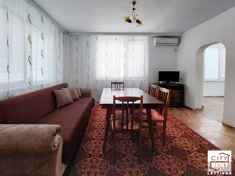 Kiadó  3 hálószobás Veliko Tarnovo , Centar , 99 négyzetméter | 52366746 - kép [2]