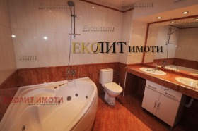 3 makuuhuonetta Dianabad, Sofia 9