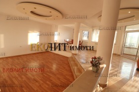 3 soverom Dianabad, Sofia