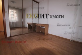 3 makuuhuonetta Dianabad, Sofia 6
