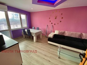 2 chambres Gorna Oryahovitsa, région Veliko Tarnovo 4