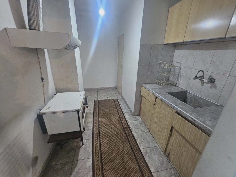 Дава под наем 3-СТАЕН, гр. Кърджали, Възрожденци, снимка 5 - Апартаменти - 52811078