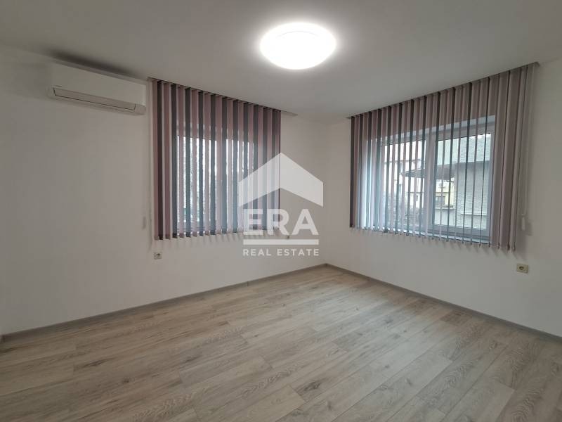 Дава под наем 4-СТАЕН, гр. Варна, Лятно кино Тракия, снимка 16 - Апартаменти - 53621774