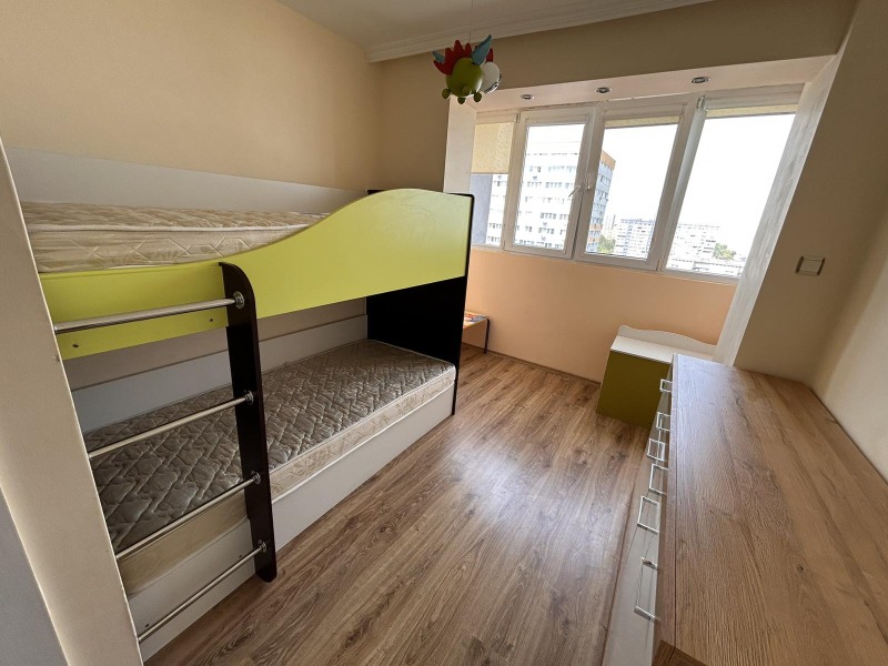 Zu vermieten  2 Schlafzimmer Burgas , Slawejkow , 60 qm | 77497479 - Bild [3]