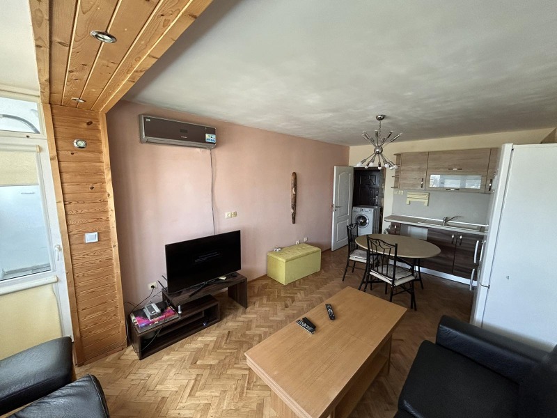 De inchiriat  2 dormitoare Burgas , Slaveicov , 60 mp | 77497479 - imagine [6]