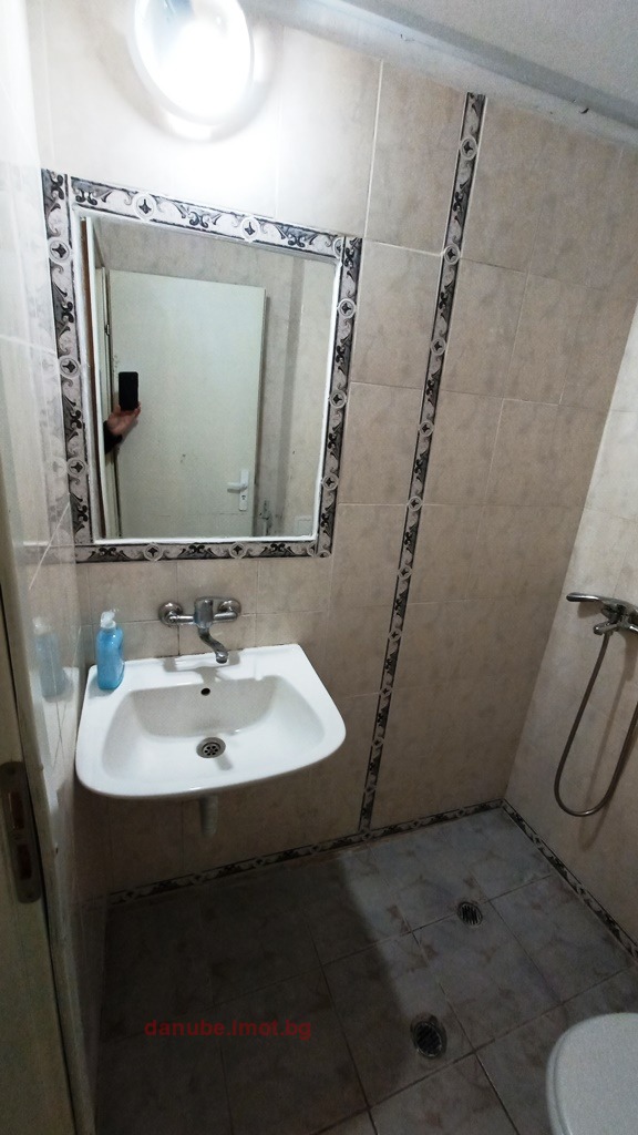 Дава под наем  2-стаен град Русе , Център , 55 кв.м | 45725453 - изображение [9]
