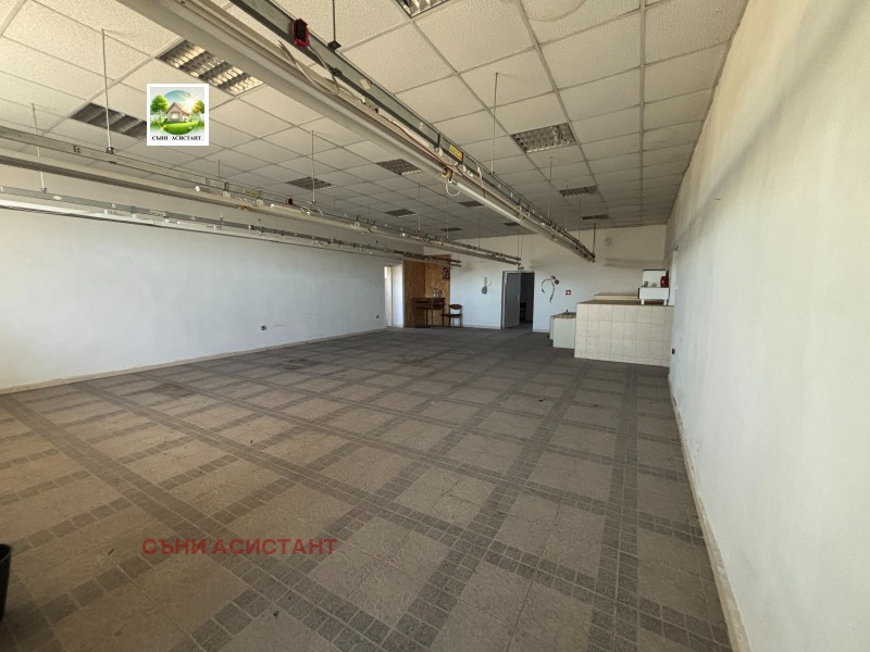 Дава под наем ПРОМ. ПОМЕЩЕНИЕ, гр. Чирпан, област Стара Загора, снимка 4 - Производствени сгради - 52651663