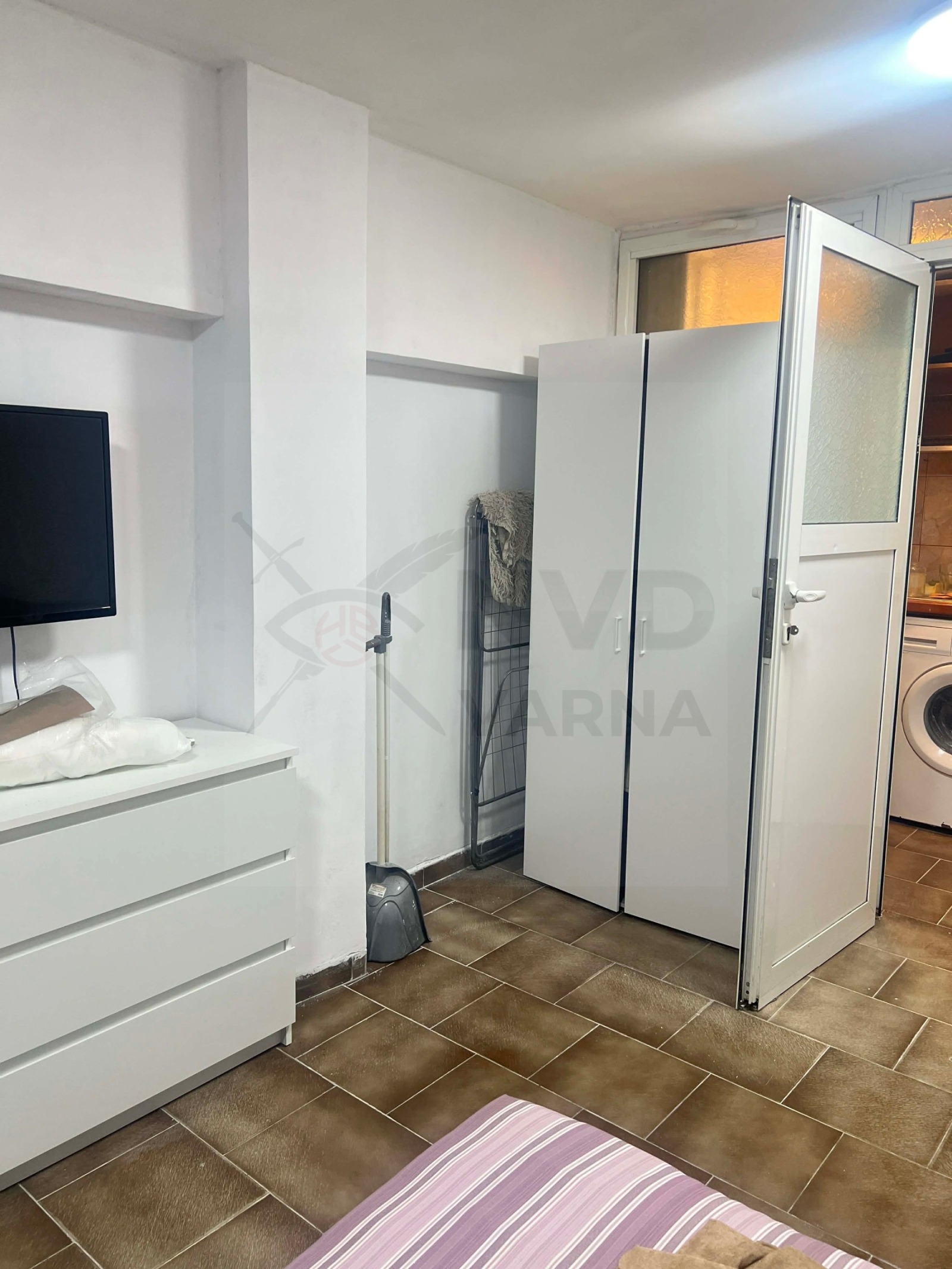 Дава под наем 1-СТАЕН, гр. Варна, Погреби, снимка 2 - Апартаменти - 54295703